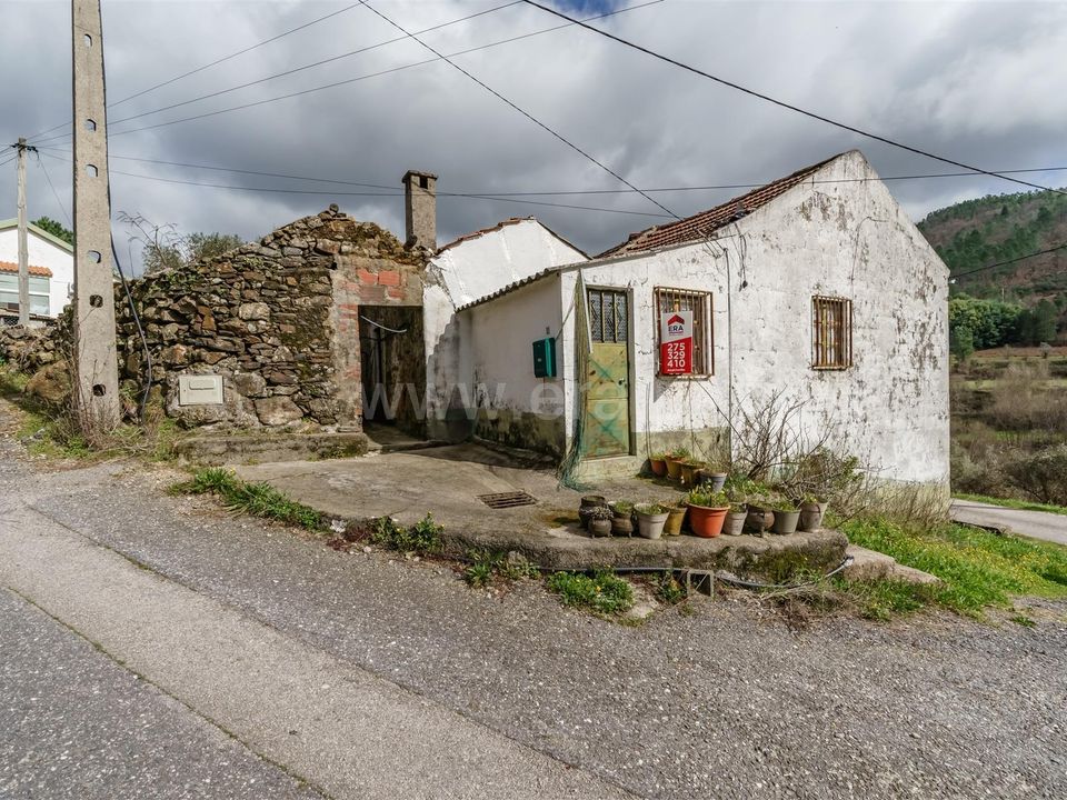 Byhus i Covilha, Castelo Branco - foto 4