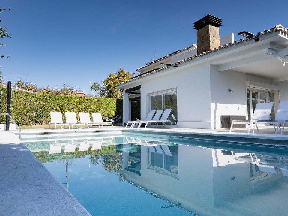 Villa i Benalmadena, Malaga - foto 1