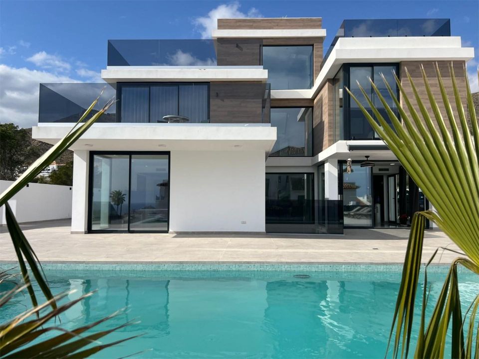 Villa i Finestrat, Alicante - foto 1