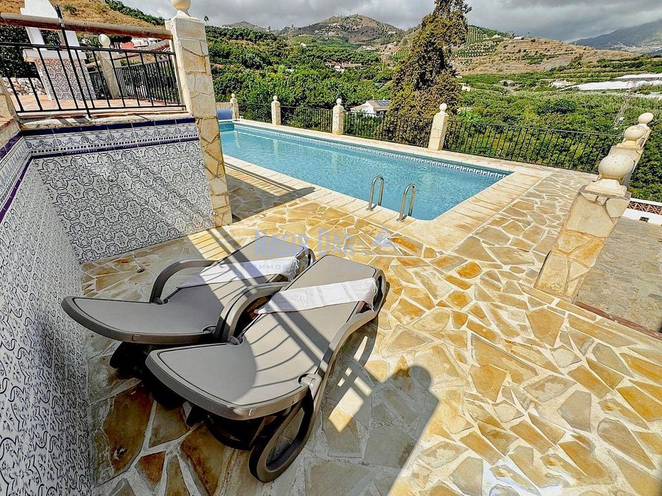 Villa a Nerja, Malaga - foto 1