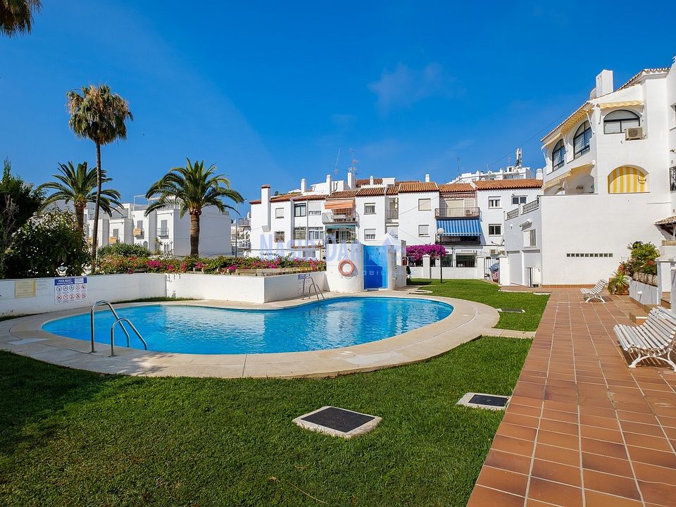 Lejlighed i Nerja, Malaga - foto 1
