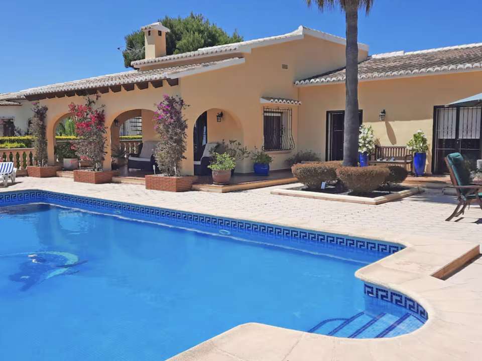 Villa in Javea, Alicante - photo 1