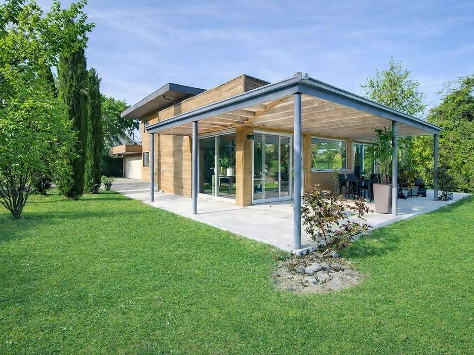 Villa i Thonon-les-Bains, Haute-Savoie - foto 1