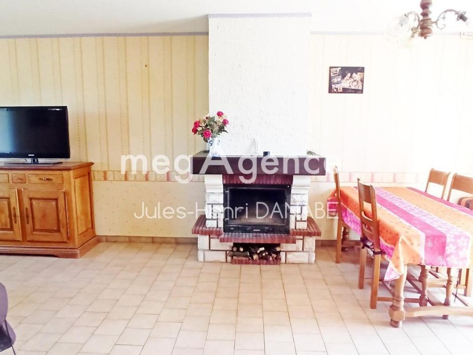 Villa i Sens, Yonne - foto 1
