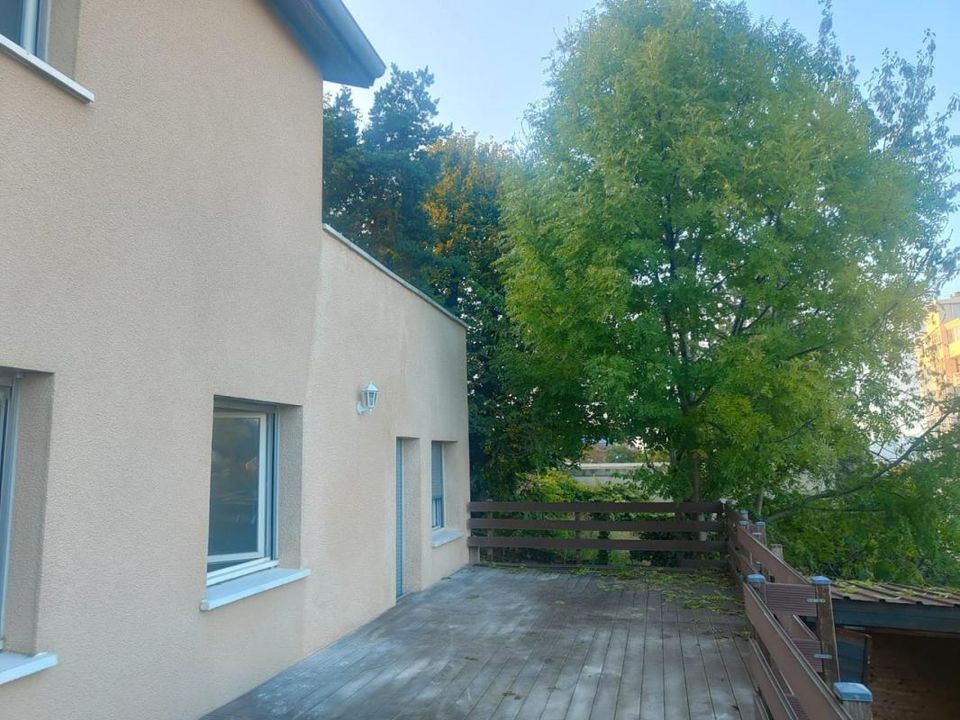 Villa i Saint-Etienne, Loire - foto 1