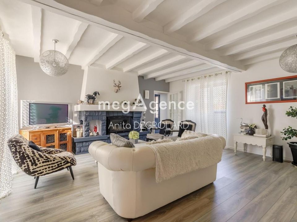 Villa i La Roche-sur-Yon, Vendee - foto 1