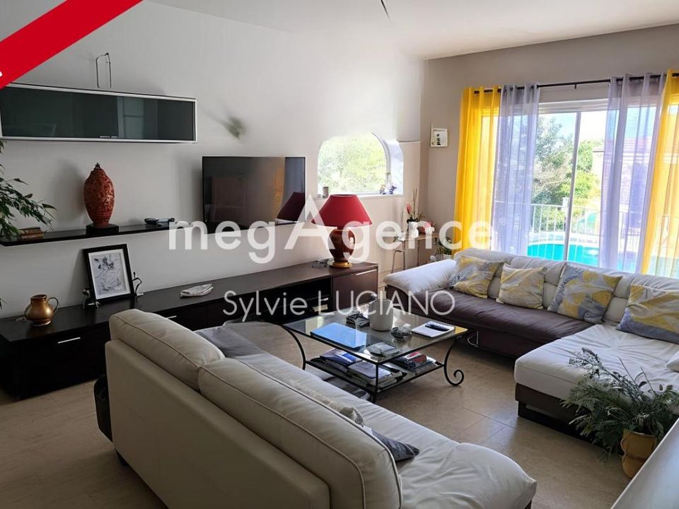 Villa i Villeneuve, Alpes-de-Haute-Provence - bilde 3