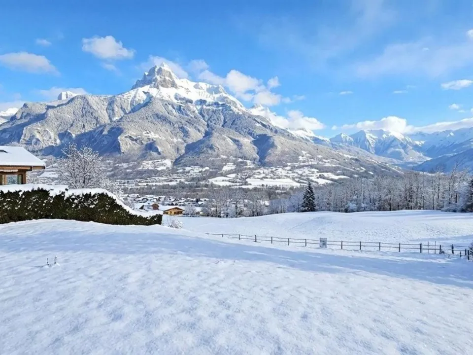 Helårsgrund i Domancy, Haute-Savoie - foto 4