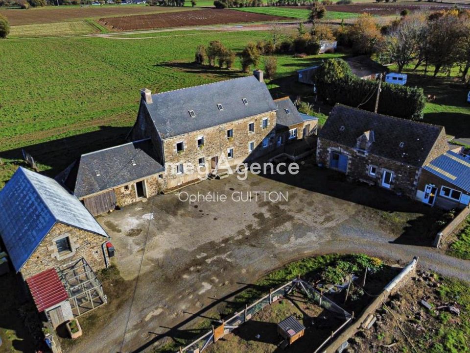 Landejendom i Ploëzal, Cotes-d'Armor - foto 1
