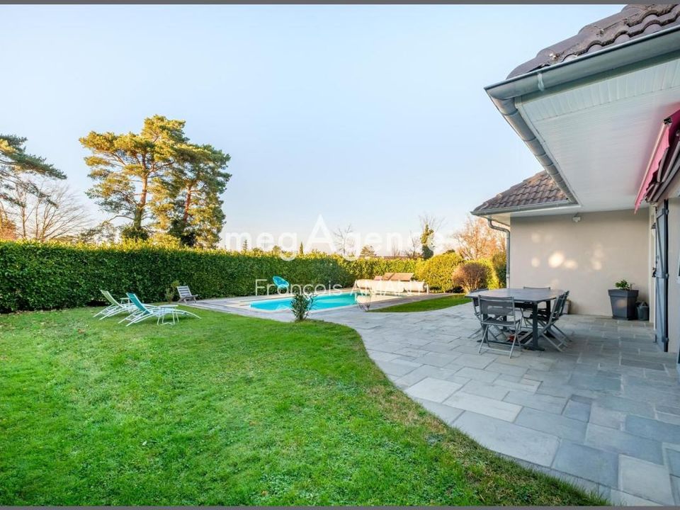 Villa en Bage-Dommartin, Ain - foto 1