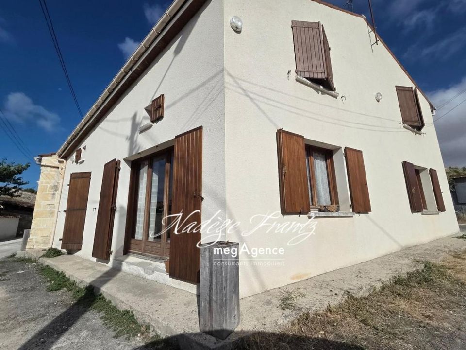 Landejendom i Bignay, Charente-Maritime - foto 1