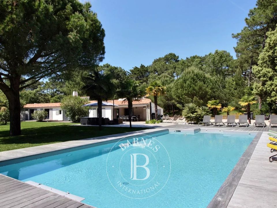 Villa i Le Bois-Plage-en-Ré, Charente-Maritime - foto 1