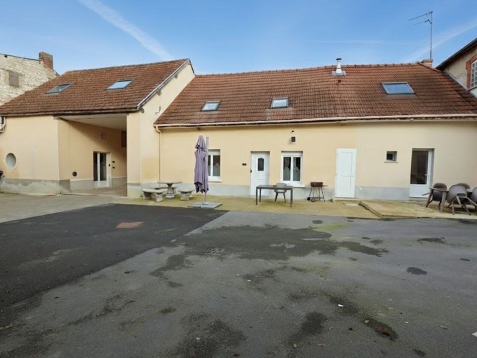 Gårdshus i Bisseuil, Marne - bilde 1
