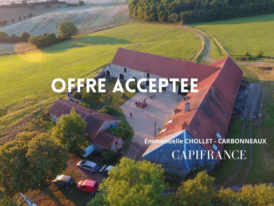 Farm i Pouilly-en-Auxois, Cote-d'Or - foto 1