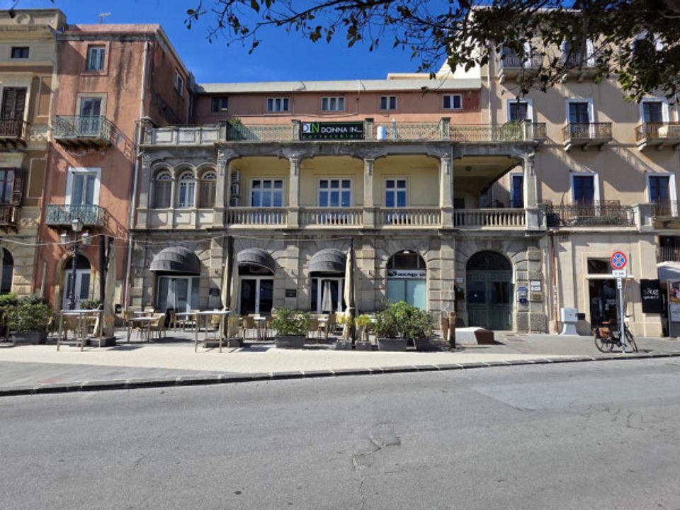 Erhvervsejendom i Milazzo, Messina - foto 1