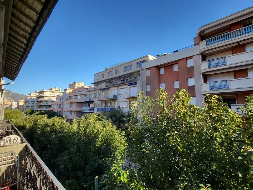 Lejlighed i Menton, Alpes-Maritimes - foto 1