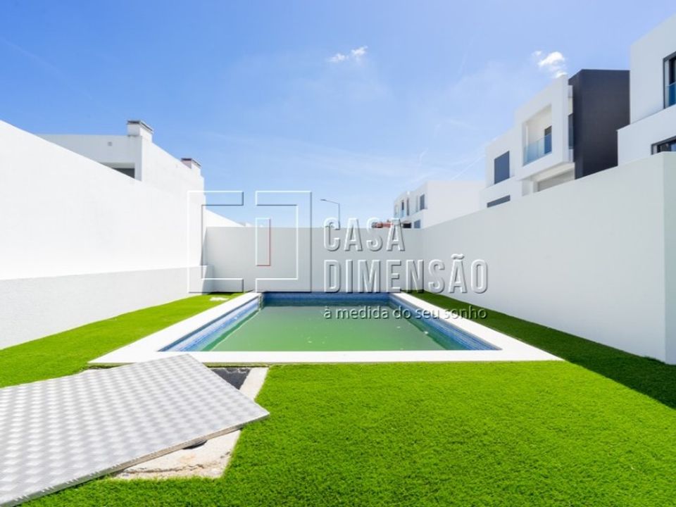Villa i Corroios, Setubal - foto 1