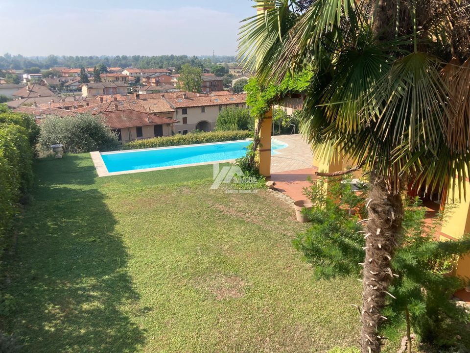 Villa i Capriano del Colle, Brescia - foto 1