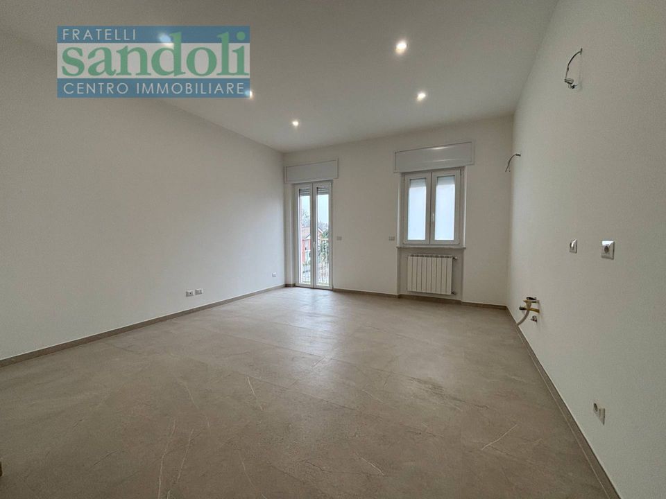Lejlighed i Vercelli, Vercelli - foto 1