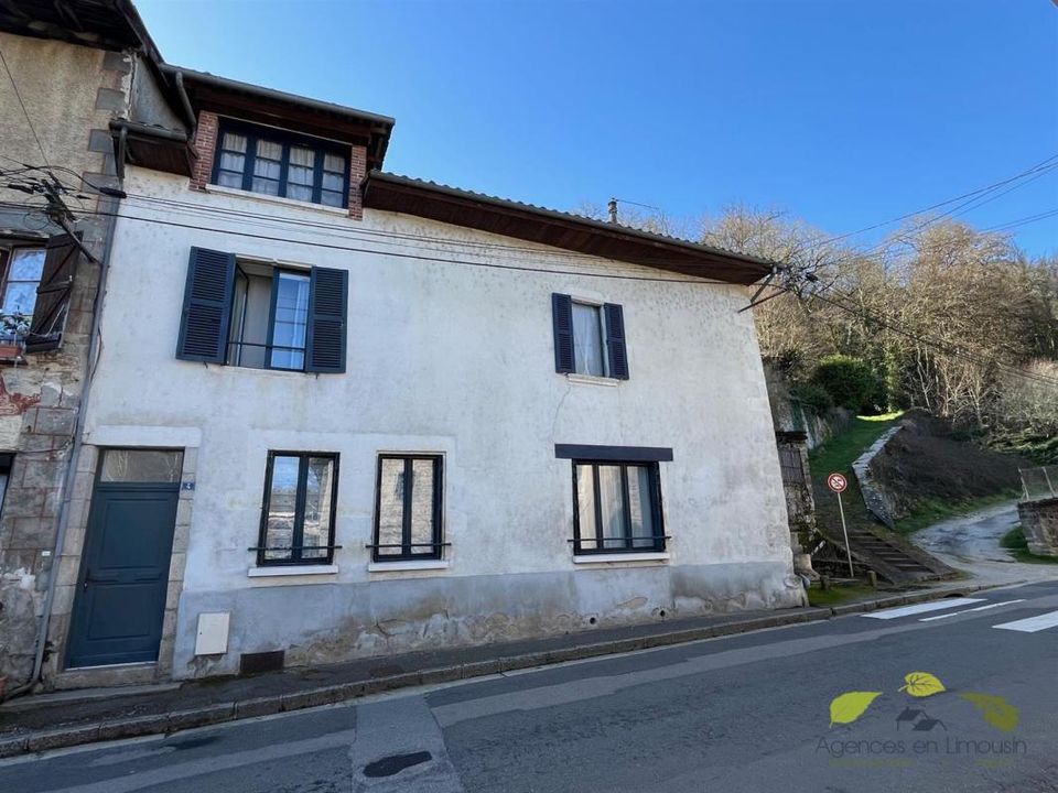 Villa i Saint-Leonard-de-Noblat, Haute-Vienne - foto 1