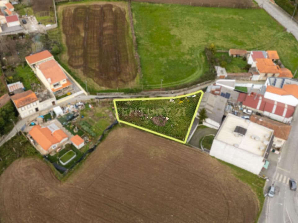 Helårsgrund i Maia, Porto - foto 1