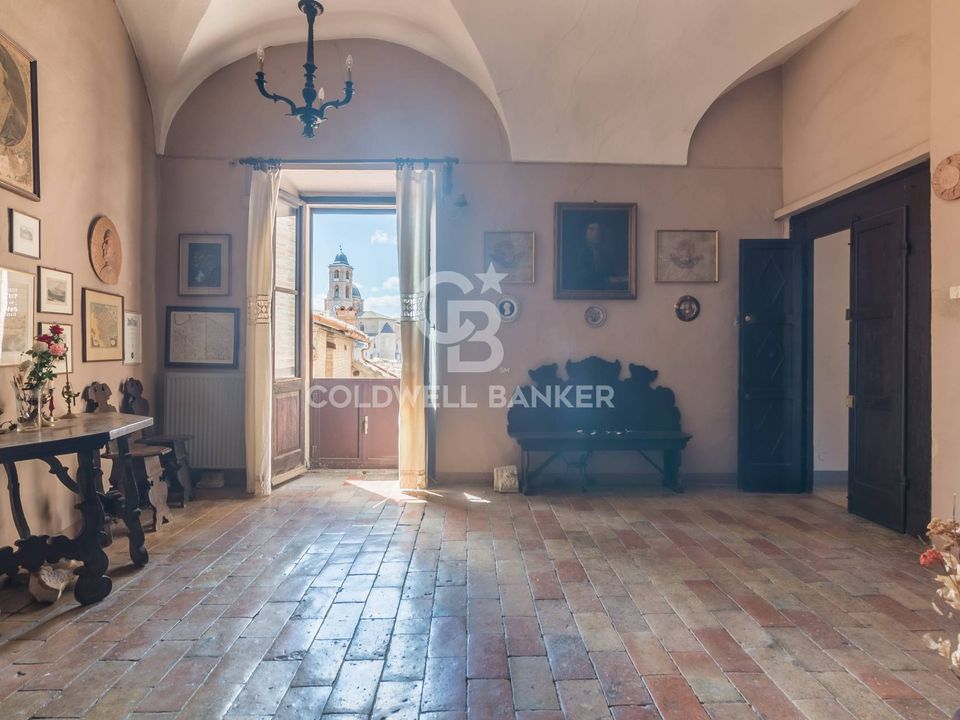 Propriedade comercial em Urbino, Pesaro and Urbino - foto 2
