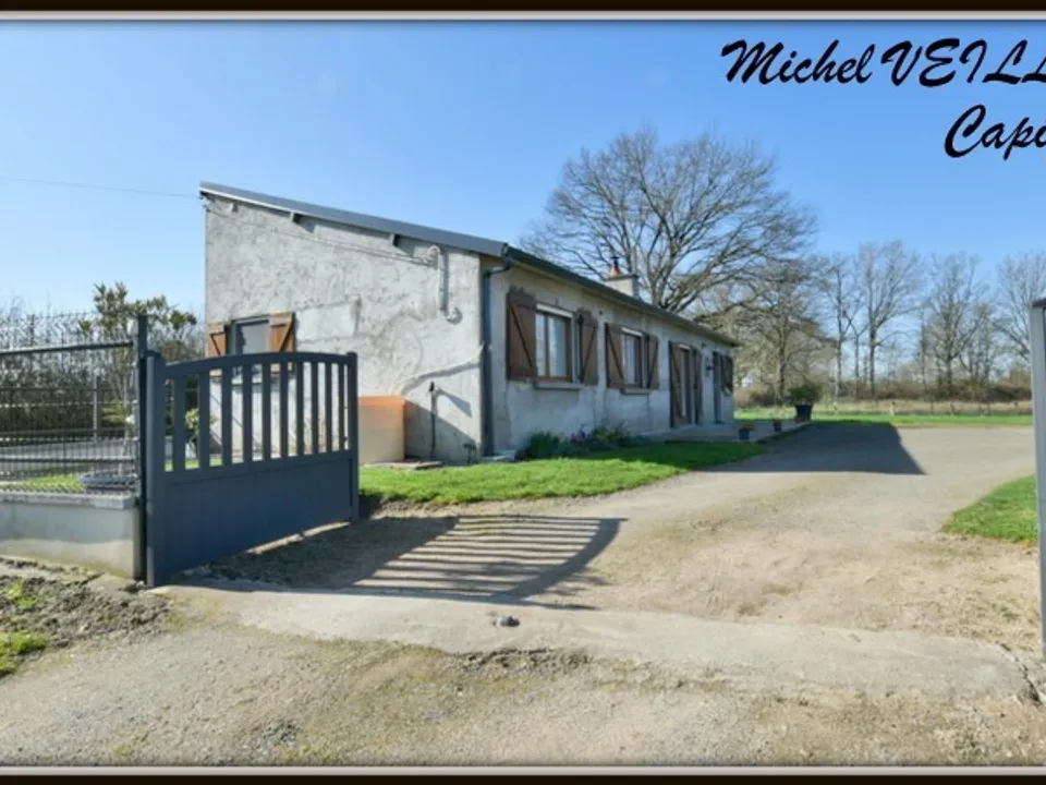 Villa in Paray-le-Frésil, Allier - foto 1