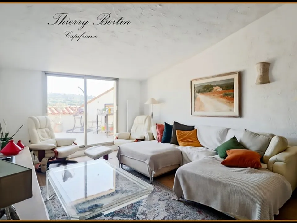 Lejlighed i La Colle-sur-Loup, Alpes-Maritimes - foto 1