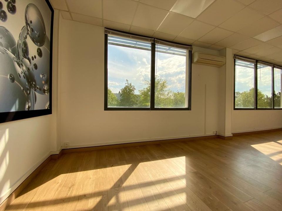 Erhvervsejendom i Montfavet, Vaucluse - foto 3
