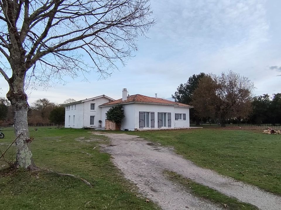Villa i Saint-Sauveur, Gironde - foto 2