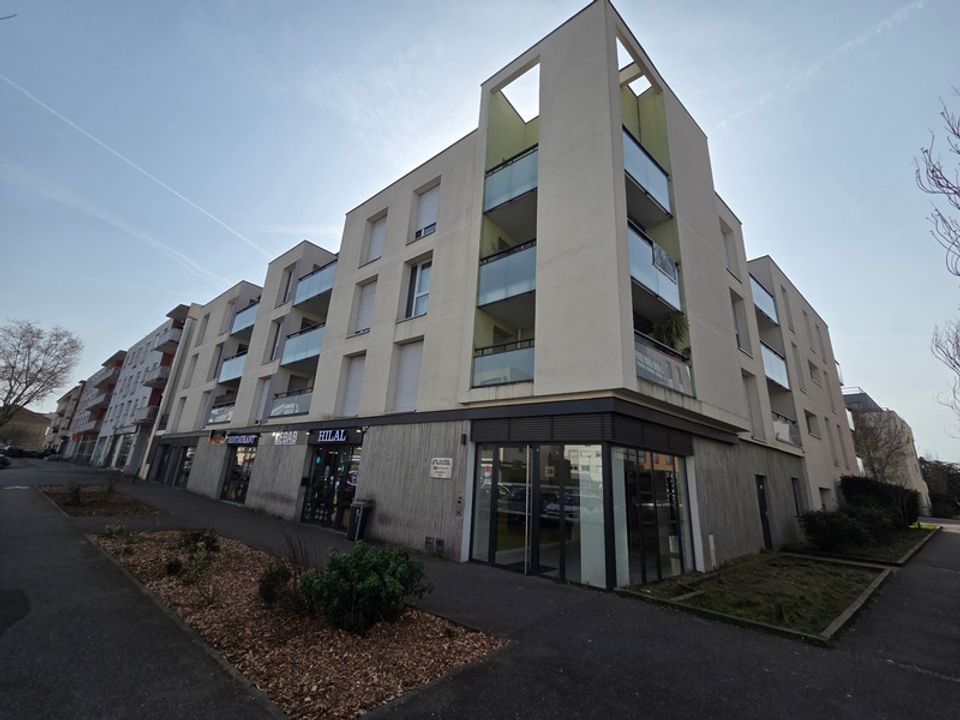 Appartement in Meyzieu, Rhone - foto 1