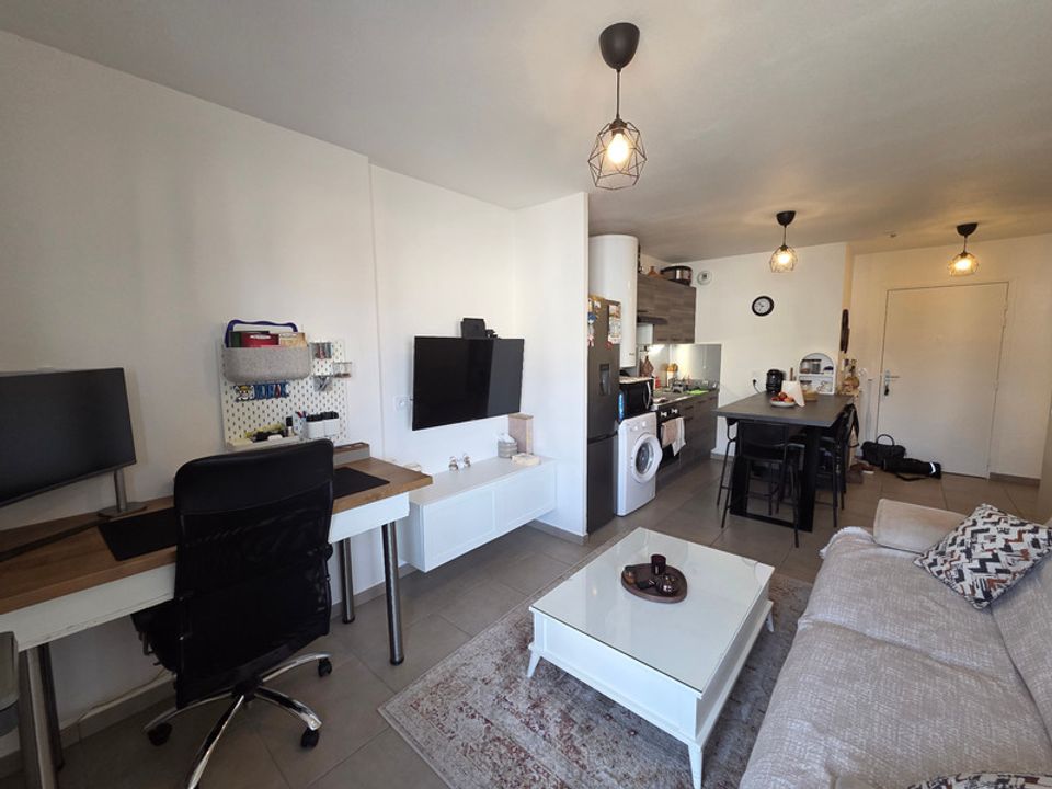 Appartement in Meyzieu, Rhone - foto 3