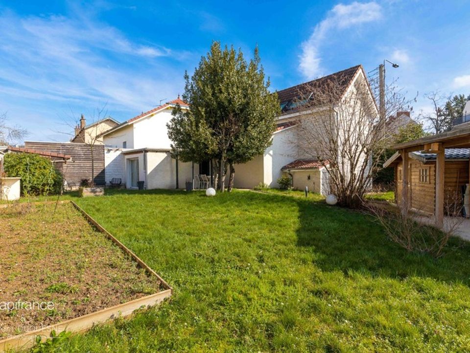 Villa i Dijon, Cote-d'Or - foto 1