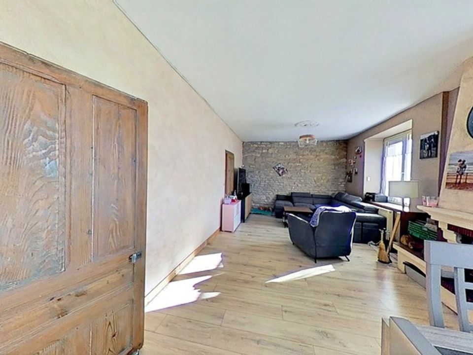 Landsbyhus i Ounans, Jura - foto 2