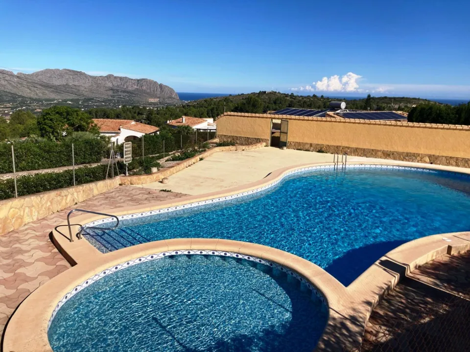 Villa i Benidoleig, Alicante - foto 1