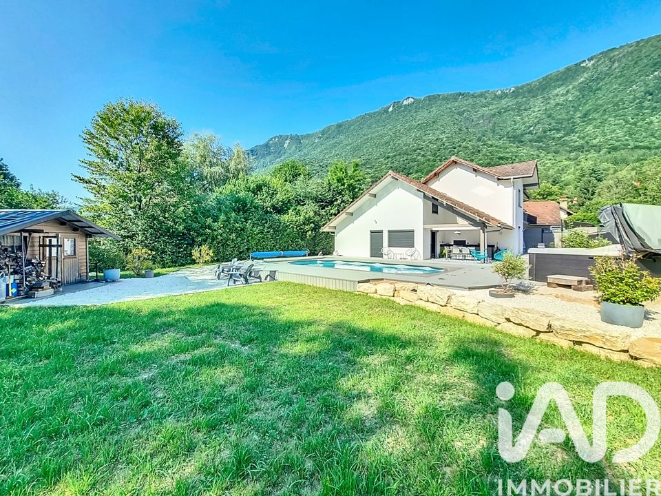 Villa i Doussard, Haute-Savoie - foto 1