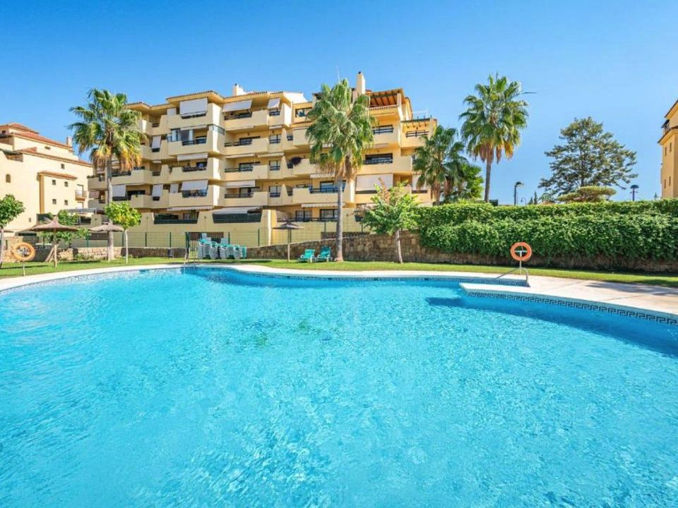 Lejlighed i Estepona, Malaga - foto 1