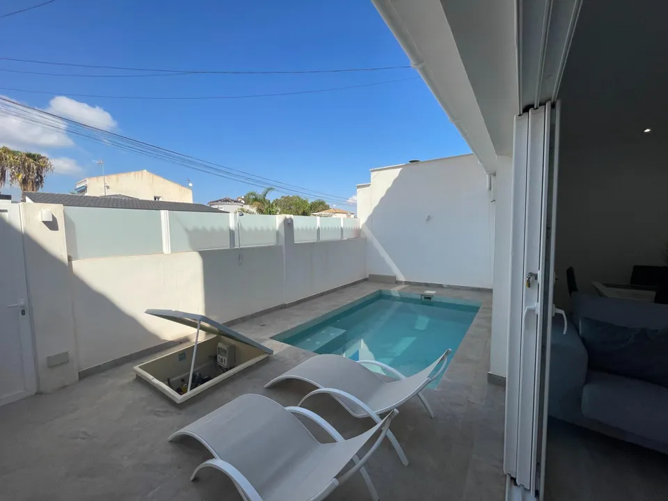 Bungalow i Orihuela Costa, Alicante - foto 1