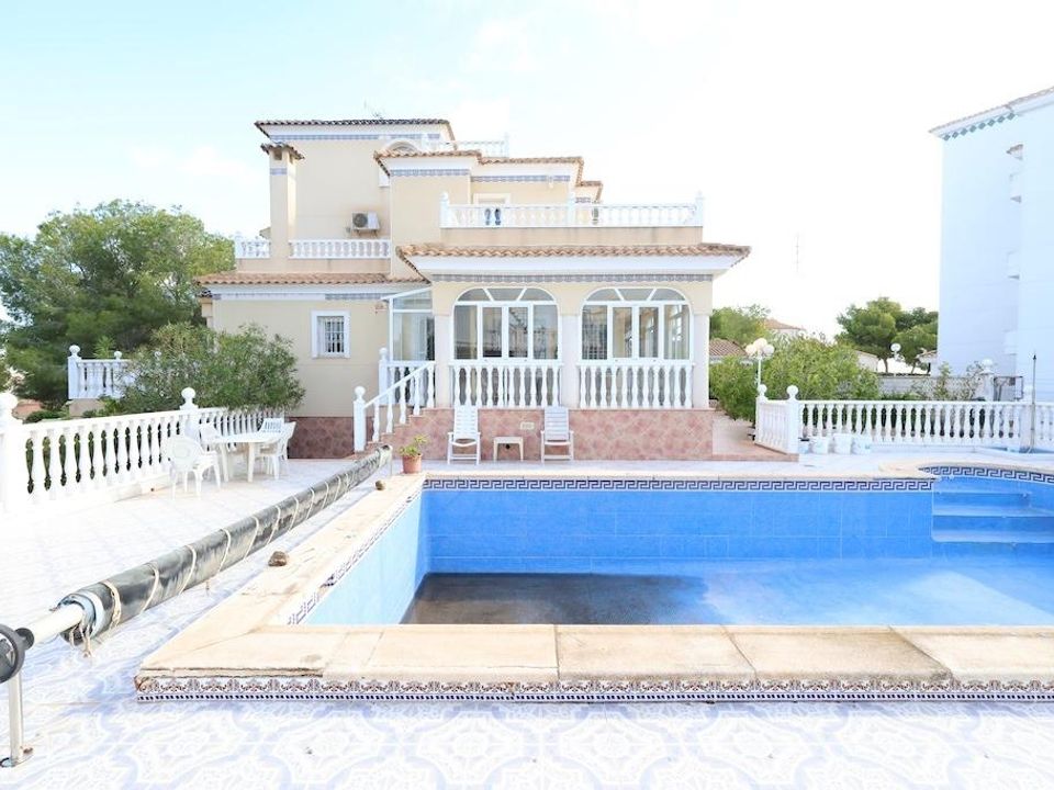 Villa i Orihuela Costa, Alicante - foto 1