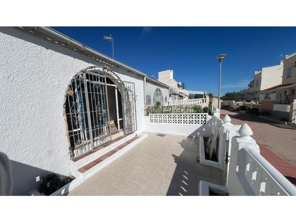 Bungalow i El Chaparral, Alicante - foto 2