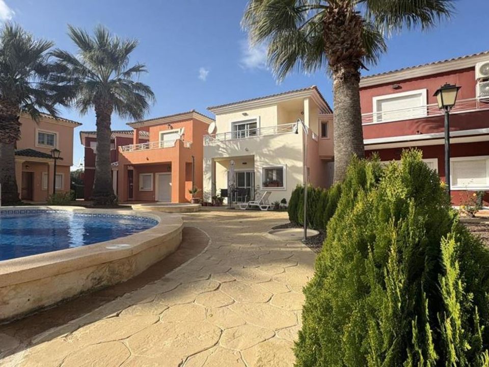 Villa i Altaona Golf Resort, Murcia - foto 3
