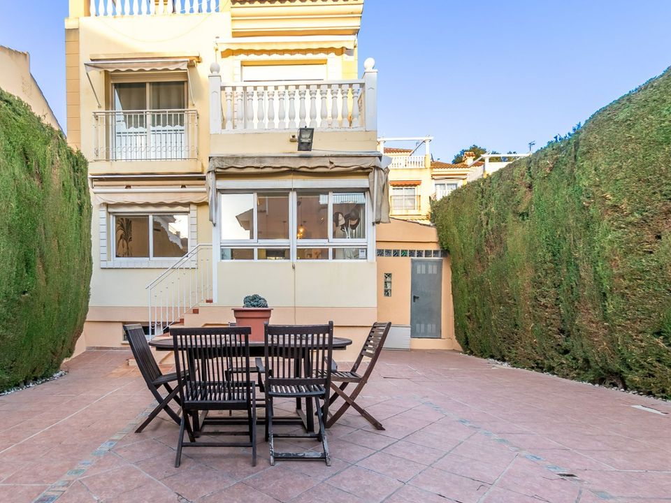 Villa i La Nucia, Alicante - foto 1
