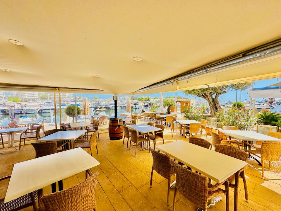 Erhvervsejendom i Santa Eulalia Del Rio, Ibiza - foto 1