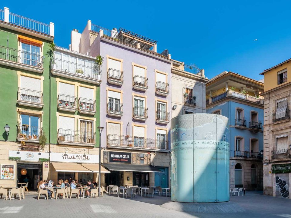 Lejlighed i Alicante, Alicante - foto 1