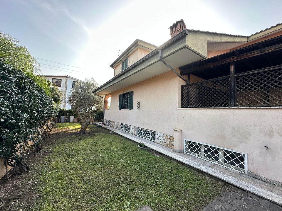 Villa i Guidonia Montecelio, Rome - foto 3