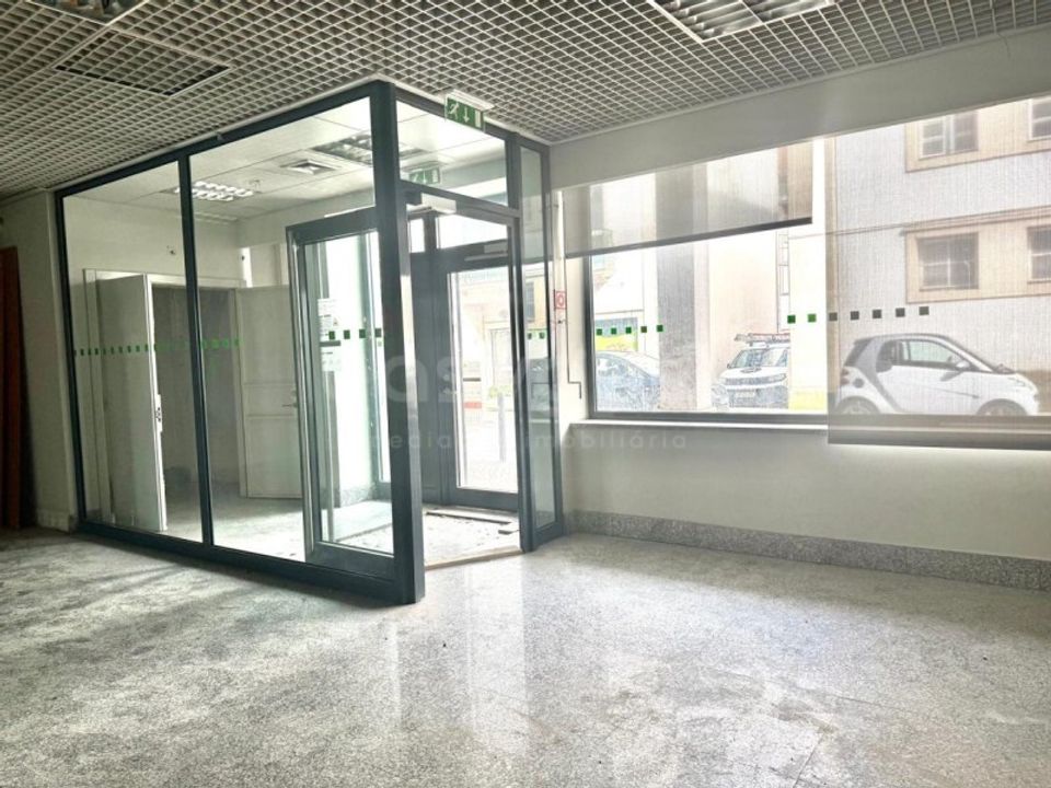 Erhvervsejendom i Pombal, Leiria - foto 1