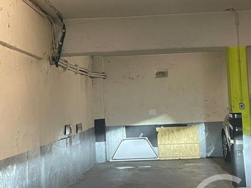 Parkeringsplads i Levallois-Perret, Hauts-de-Seine - foto 2