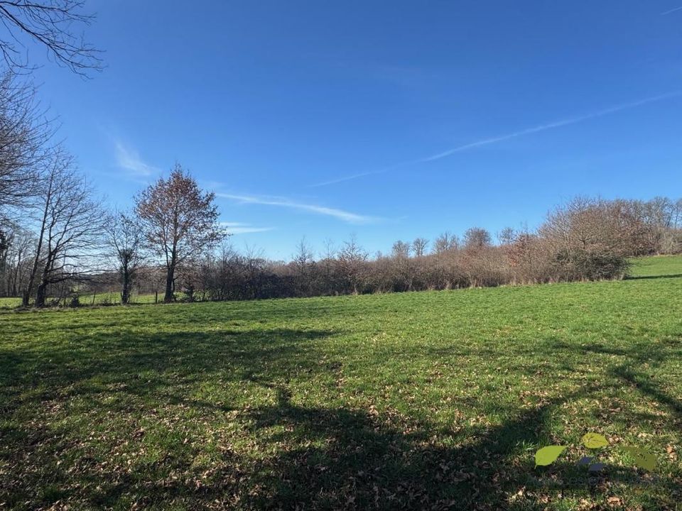 Helårsgrund i Rilhac-Treignac, Correze - foto 1