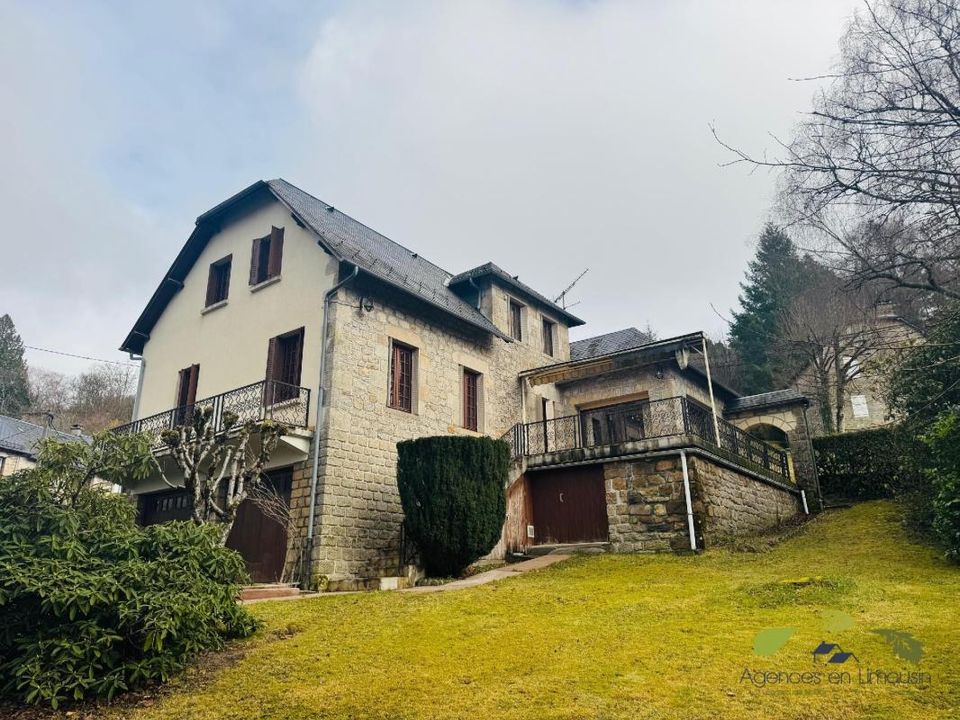 Villa in Chaumeil, Correze - photo 1