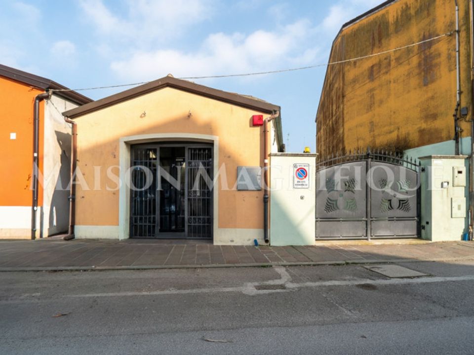 Erhvervsejendom i Comacchio, Ferrara - foto 1